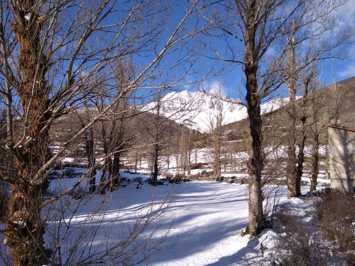 Casa Rural Ruralba Alba De Los Cardanos ภายนอก รูปภาพ